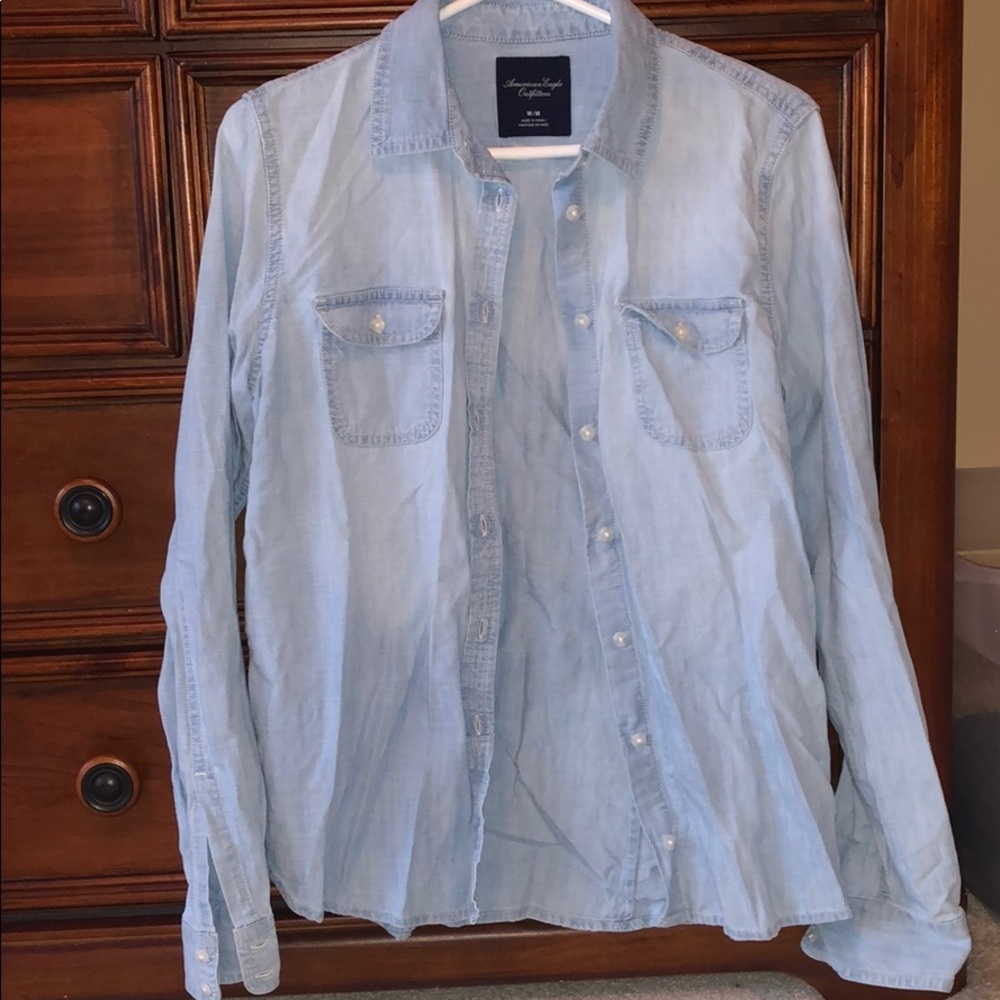 American Eagle denim button up long sleeve top